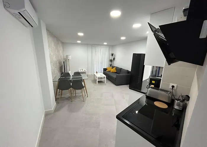 Amazing Center Apartment
